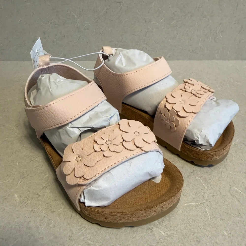 BNWT H&M KIDS SANDALS, SIZE US 9/26 EU